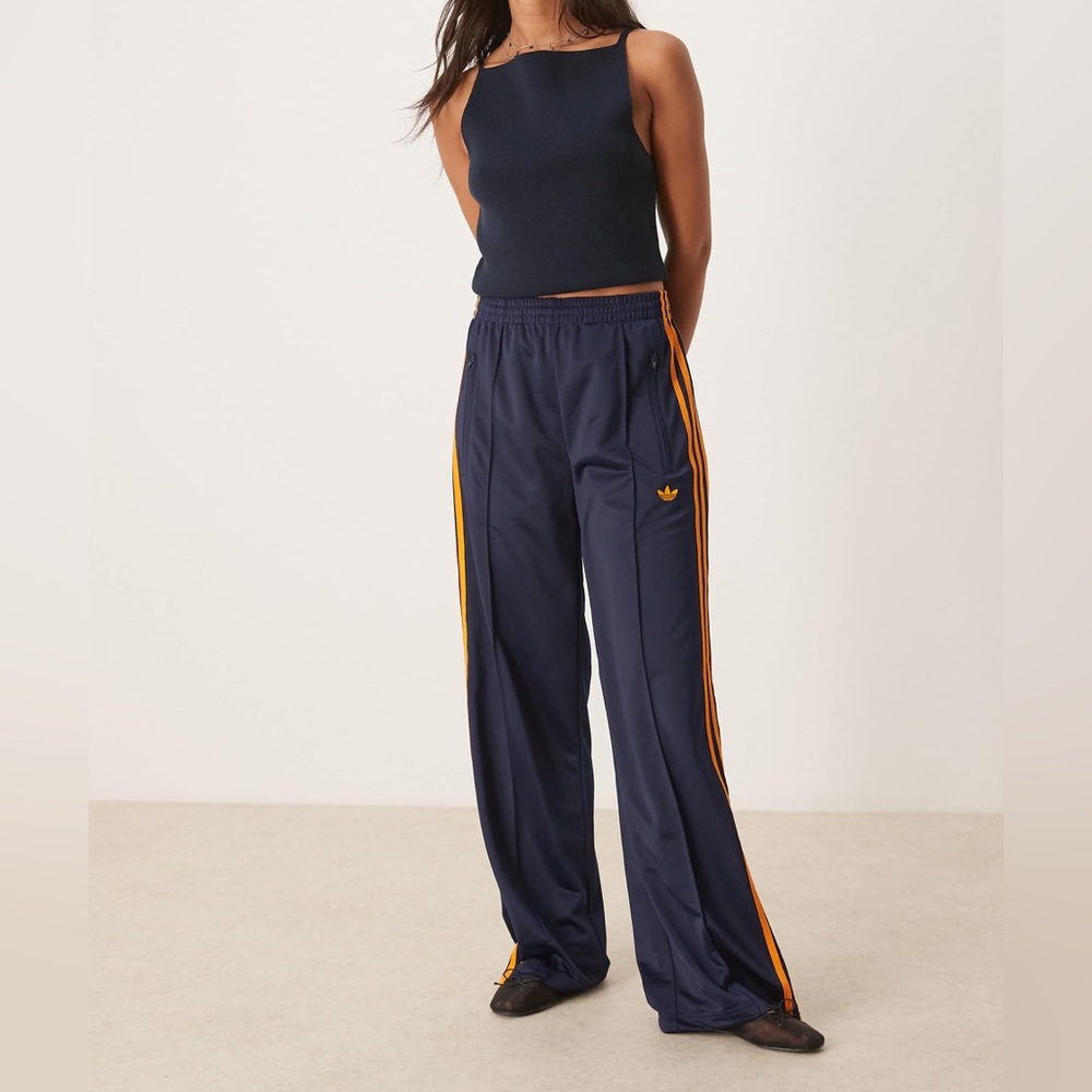 adidas Adicolor Classic Firebird Loose Women’s Track Pants -Night Indigo JW1229 - Picture 3 of 9